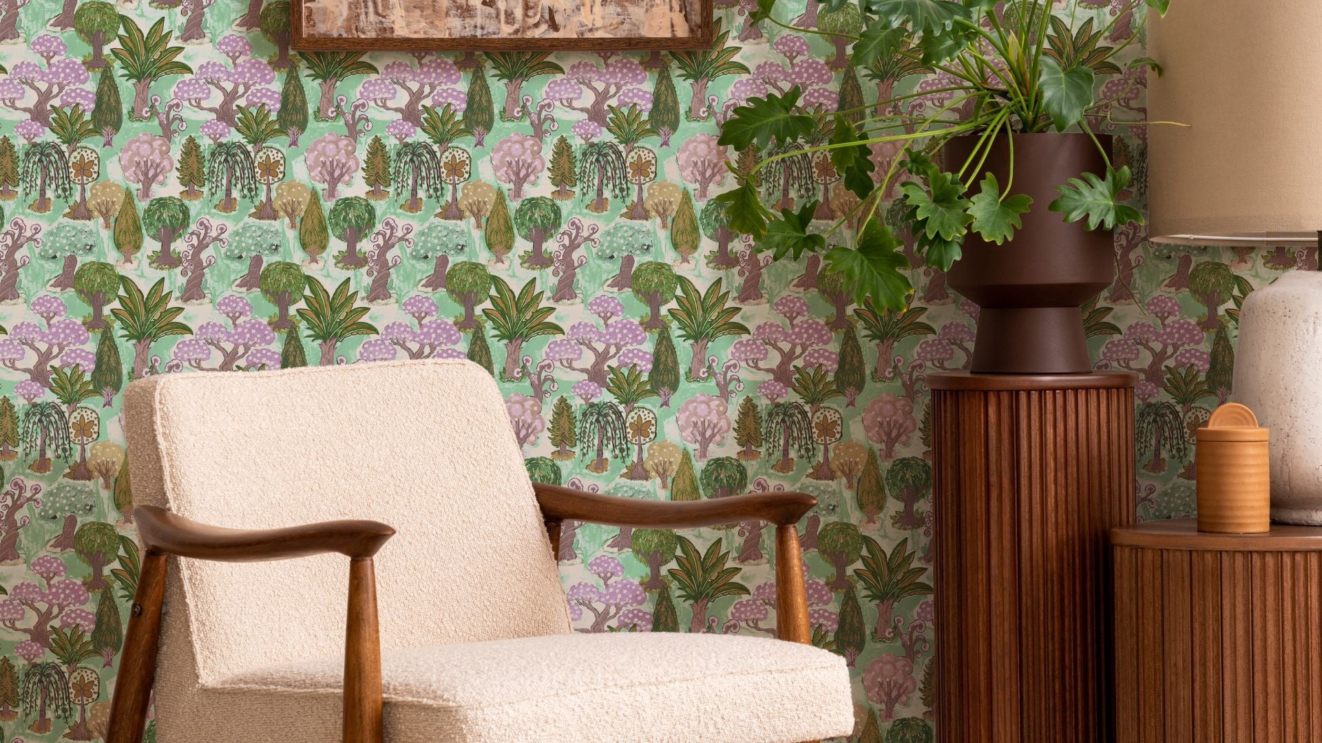 Bomen behang met handgetekend botanische print.
